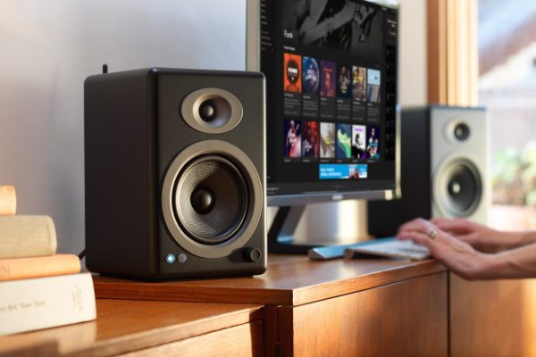 Hifizines Review A5 Wireless Speakers