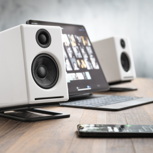 New High-Resolution Audio Streaming Service Announced by Lenbrook and HDtracks