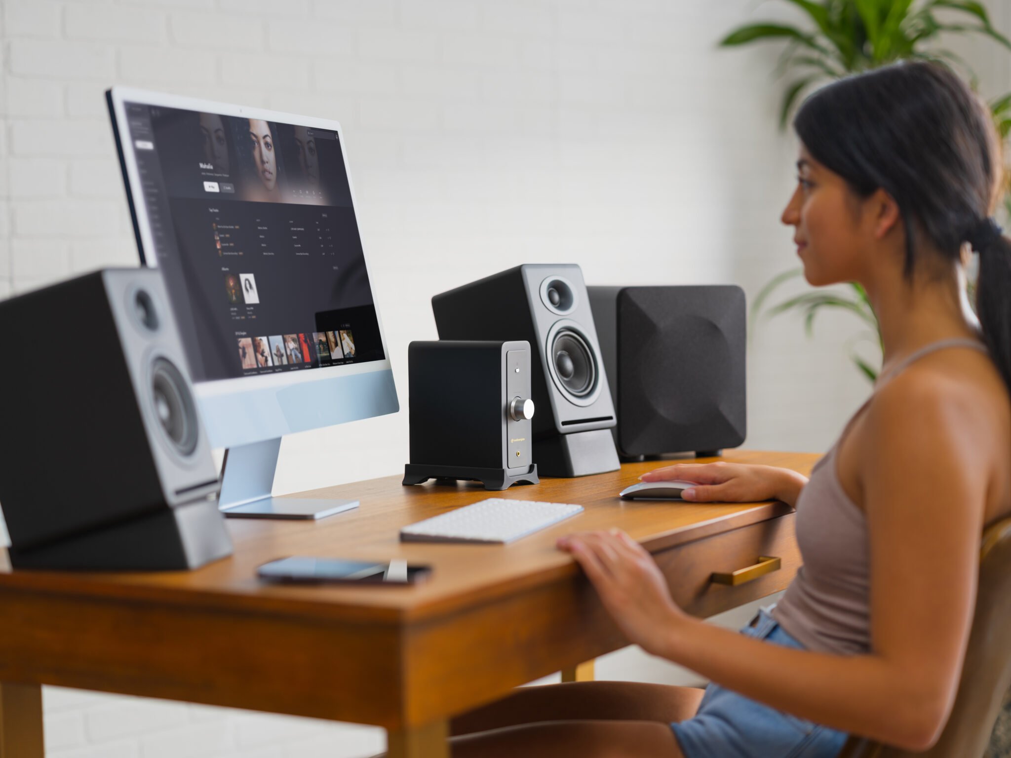 N22 (Gen 2) Premium Desktop Audio Amplifier with Bluetooth aptX - Image 3