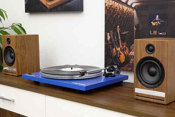Hd4 Powered Bookshelf Speakers Review Audio Advice
