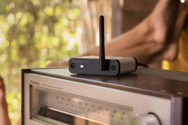 Audioengine B1 Bluetooth Music Receiver Review Lifewire