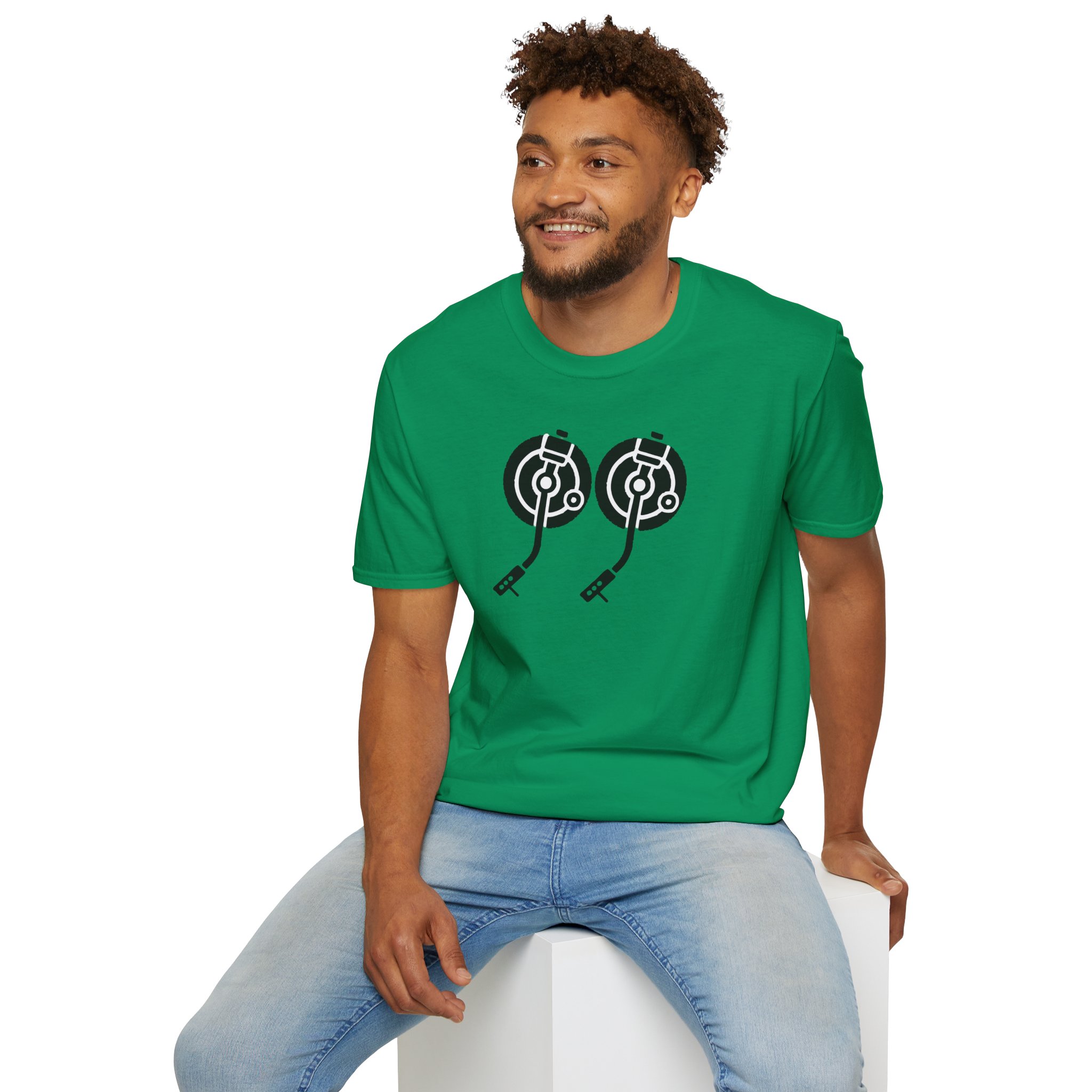 Record Player Turntable Tee — Retro DJ Vinyl Graphic T-Shirt - Image 9