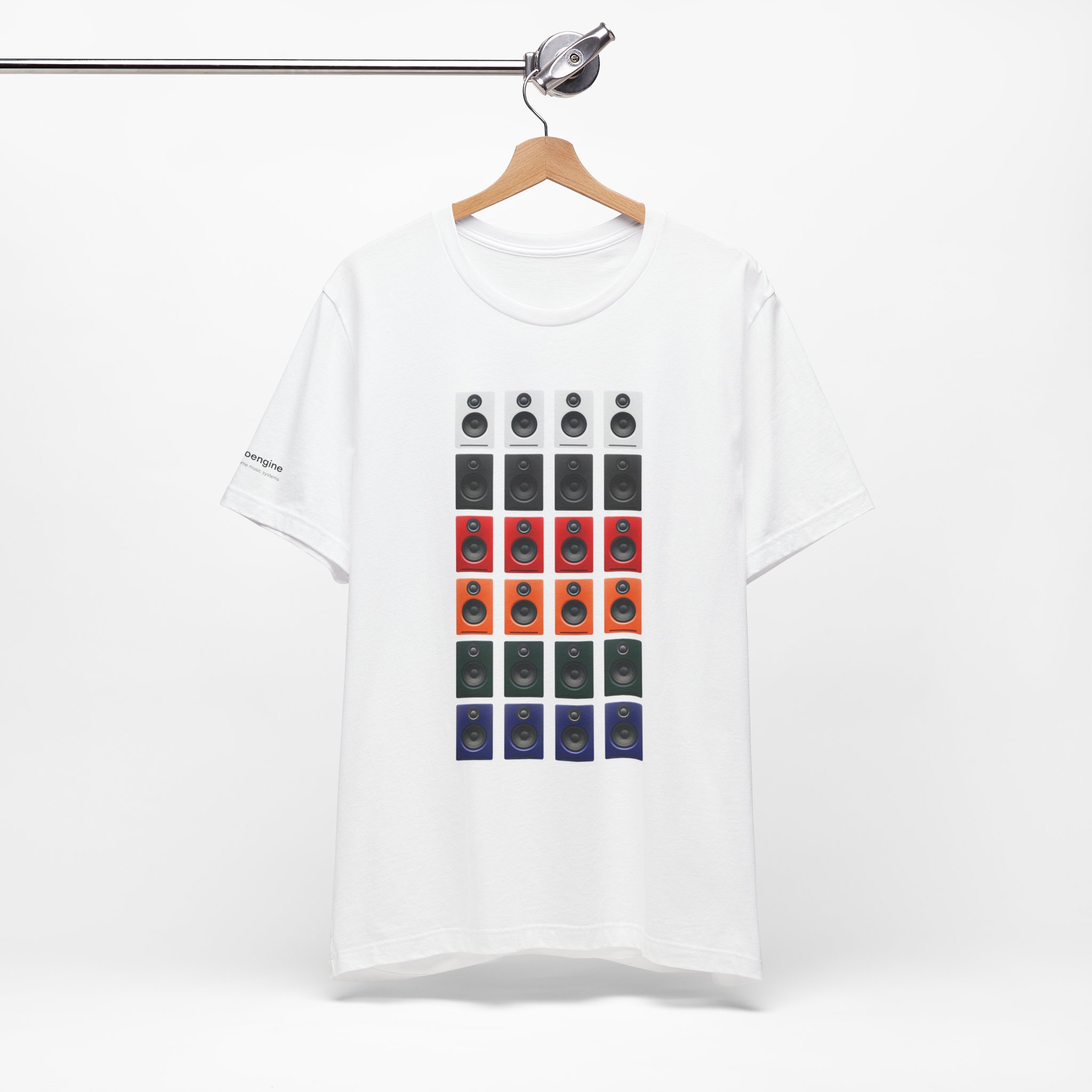Retro Speaker Design Unisex Tee - Perfect for Music Lovers, Festival Wear, Casual Style, Gift for Him/Her, Everyday Comfort - Image 3