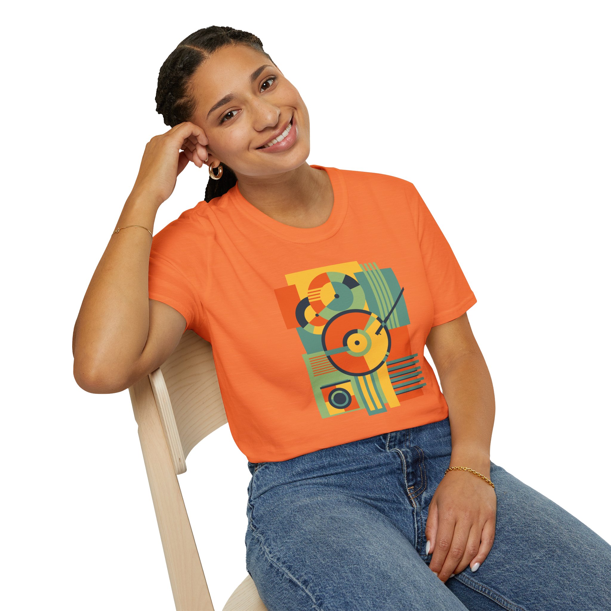 Retro Geometric Vinyl Record T-Shirt - Image 23