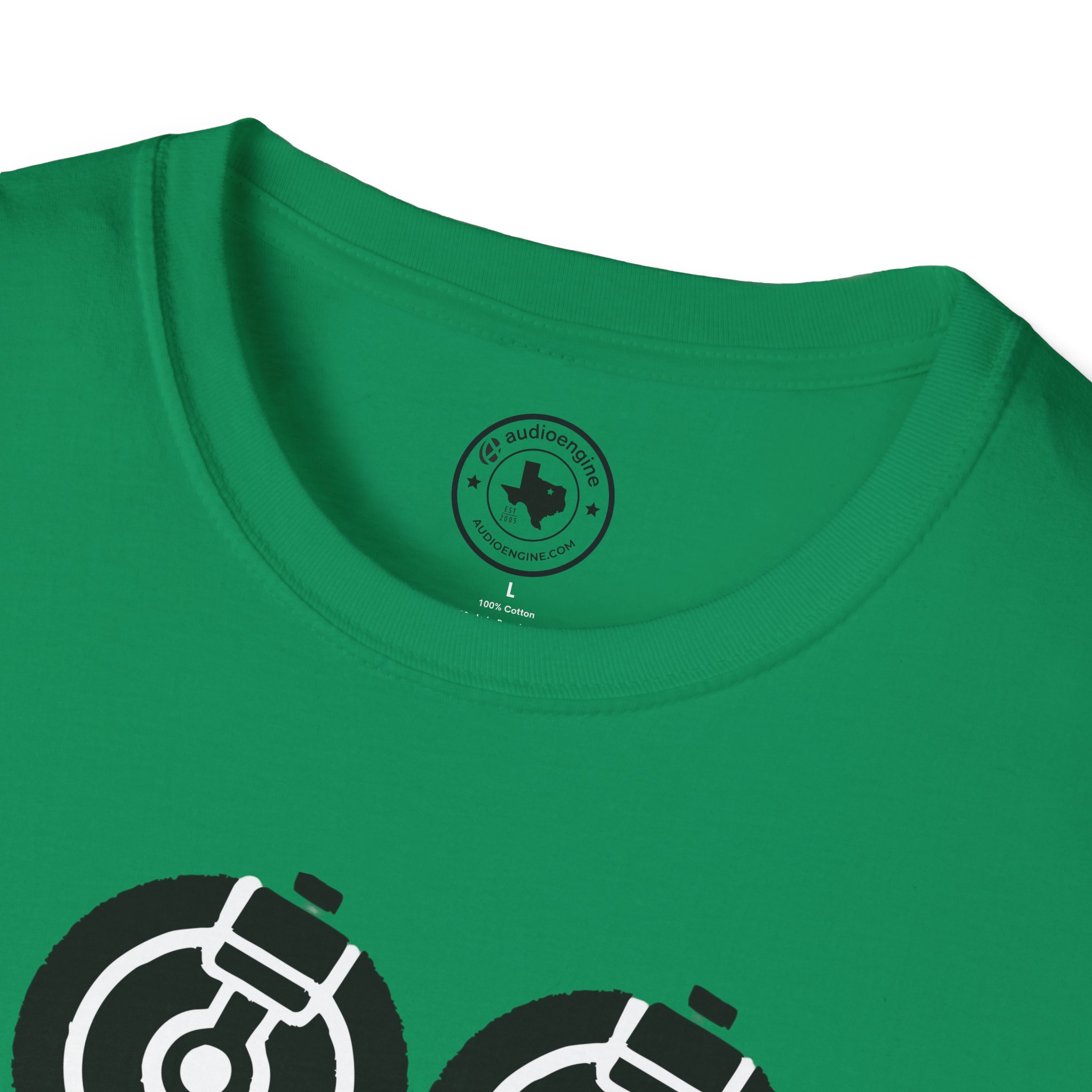 Record Player Turntable Tee — Retro DJ Vinyl Graphic T-Shirt - Image 4