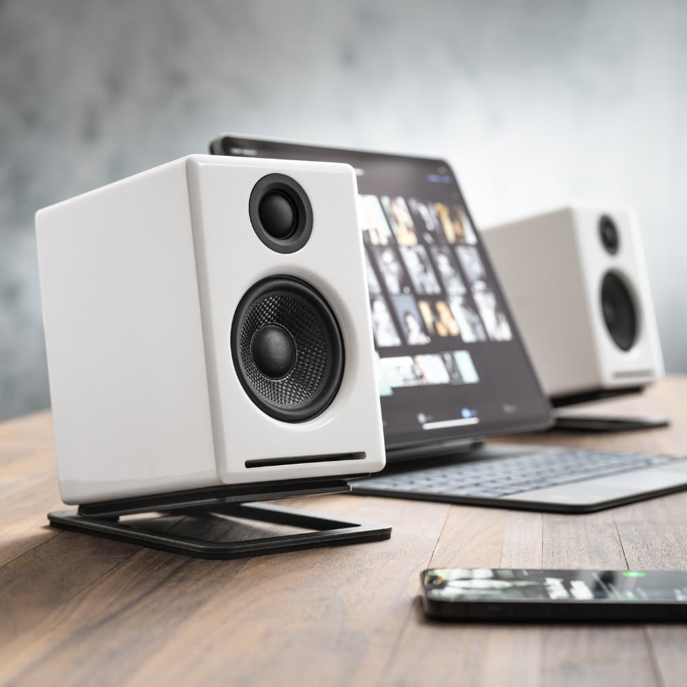 DS1M Desktop Stands - Image 5