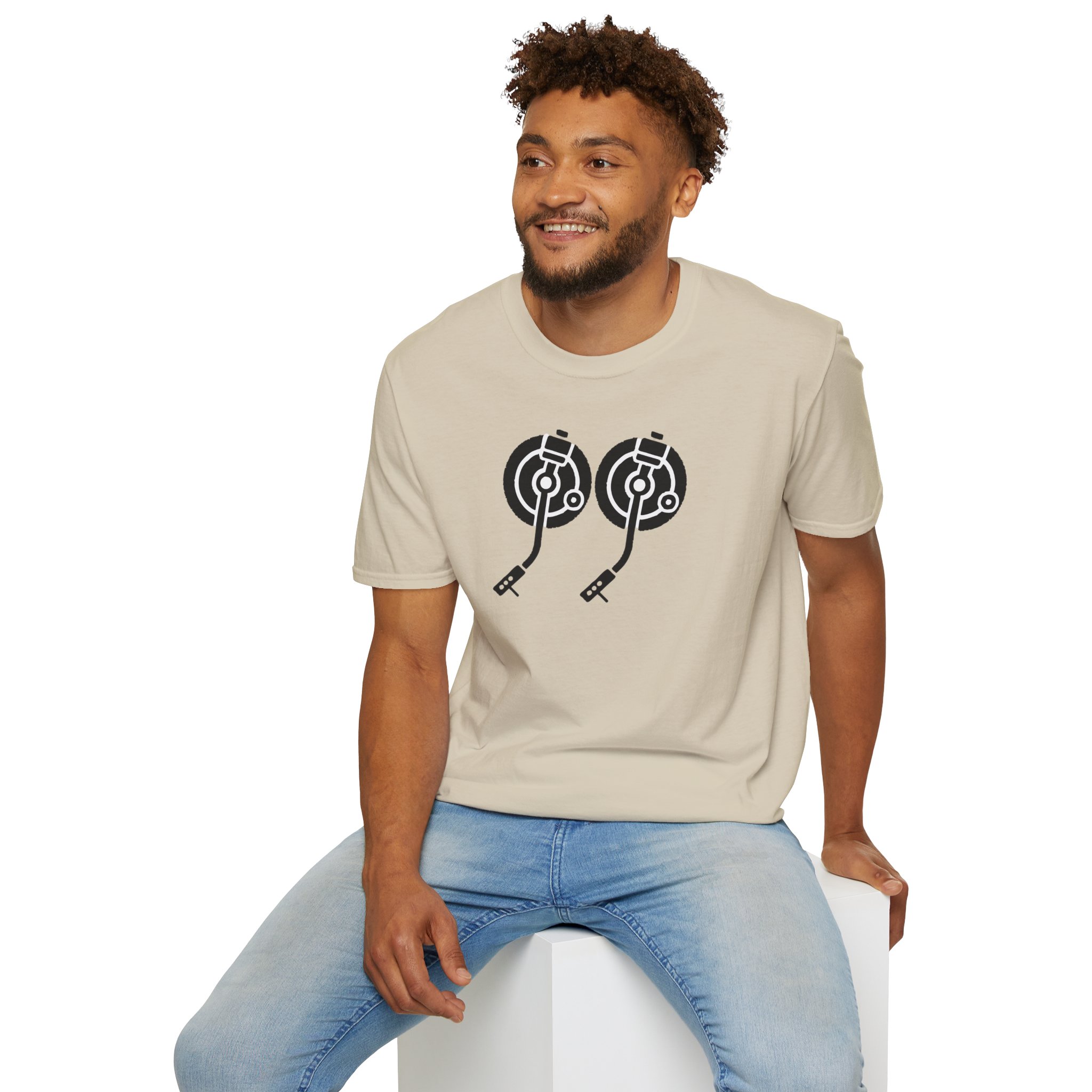 Record Player Turntable Tee — Retro DJ Vinyl Graphic T-Shirt - Image 39