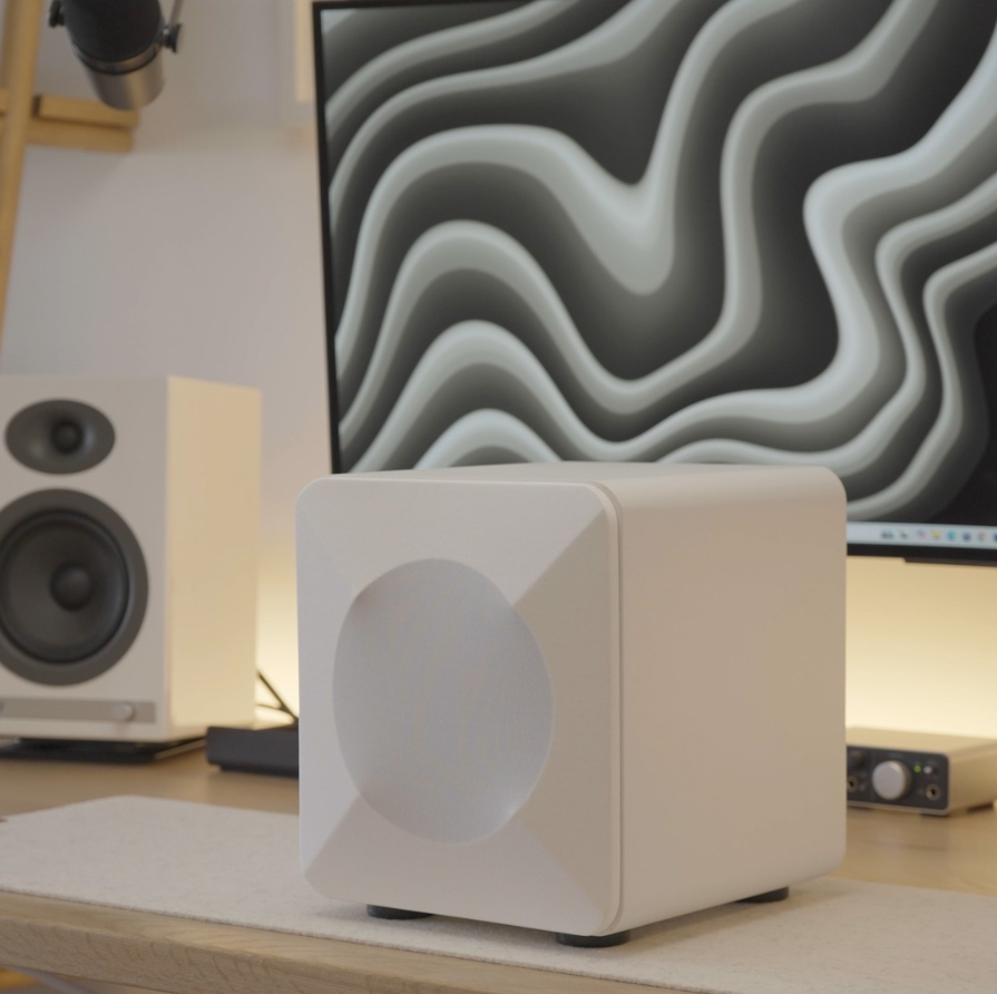 S6 Powered Subwoofer - Image 3
